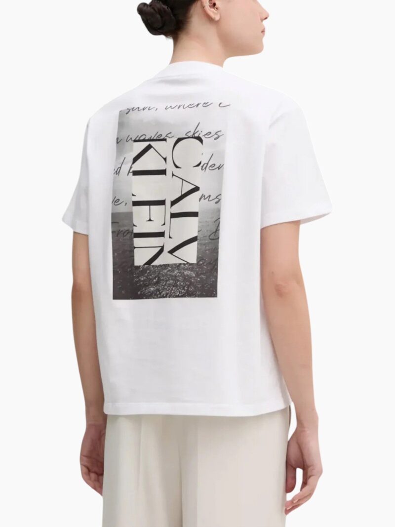 T-shirt con stampa fotografica sul retro